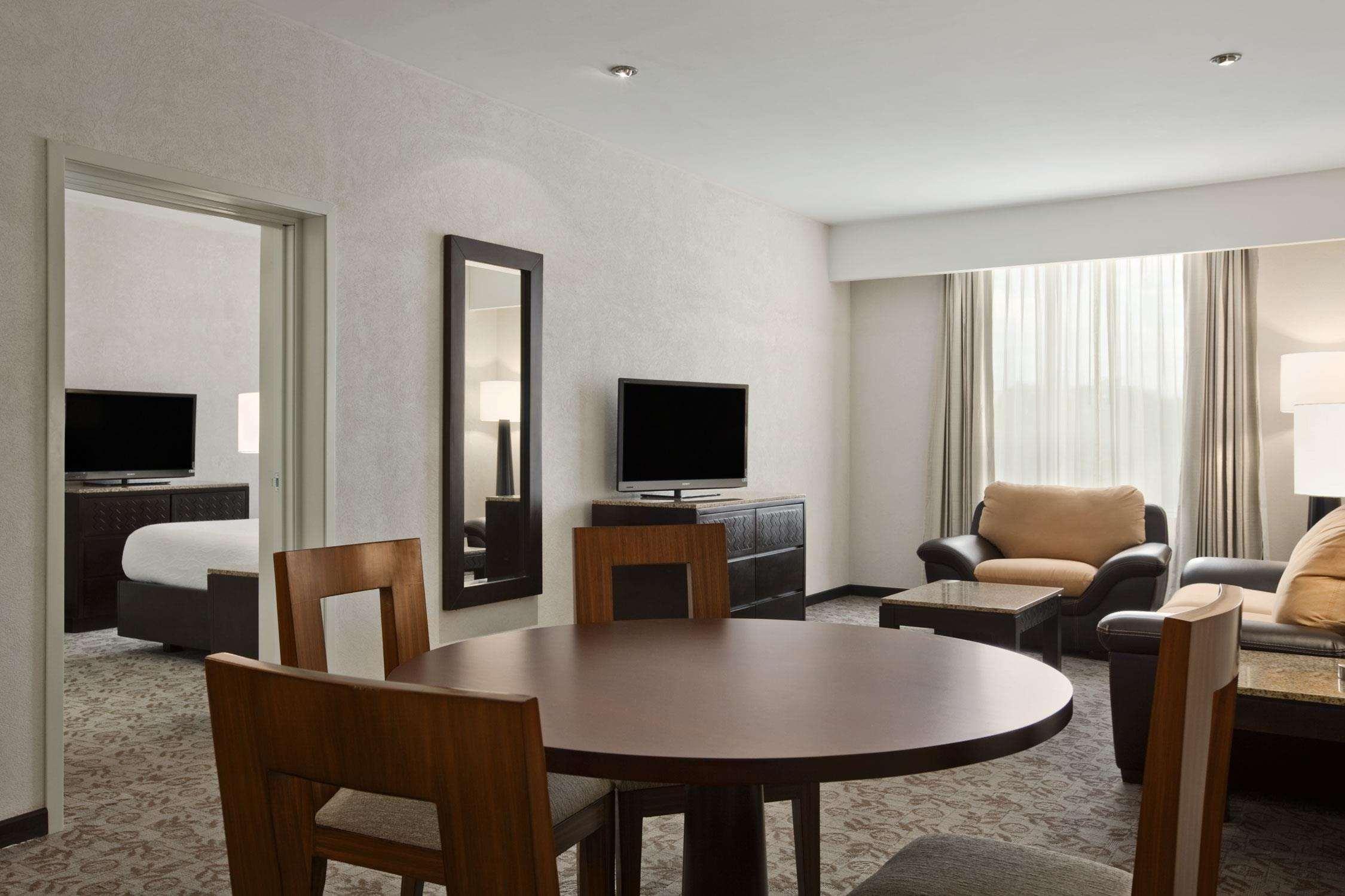Hilton Garden Inn Tuxtla Gutierrez Phòng bức ảnh