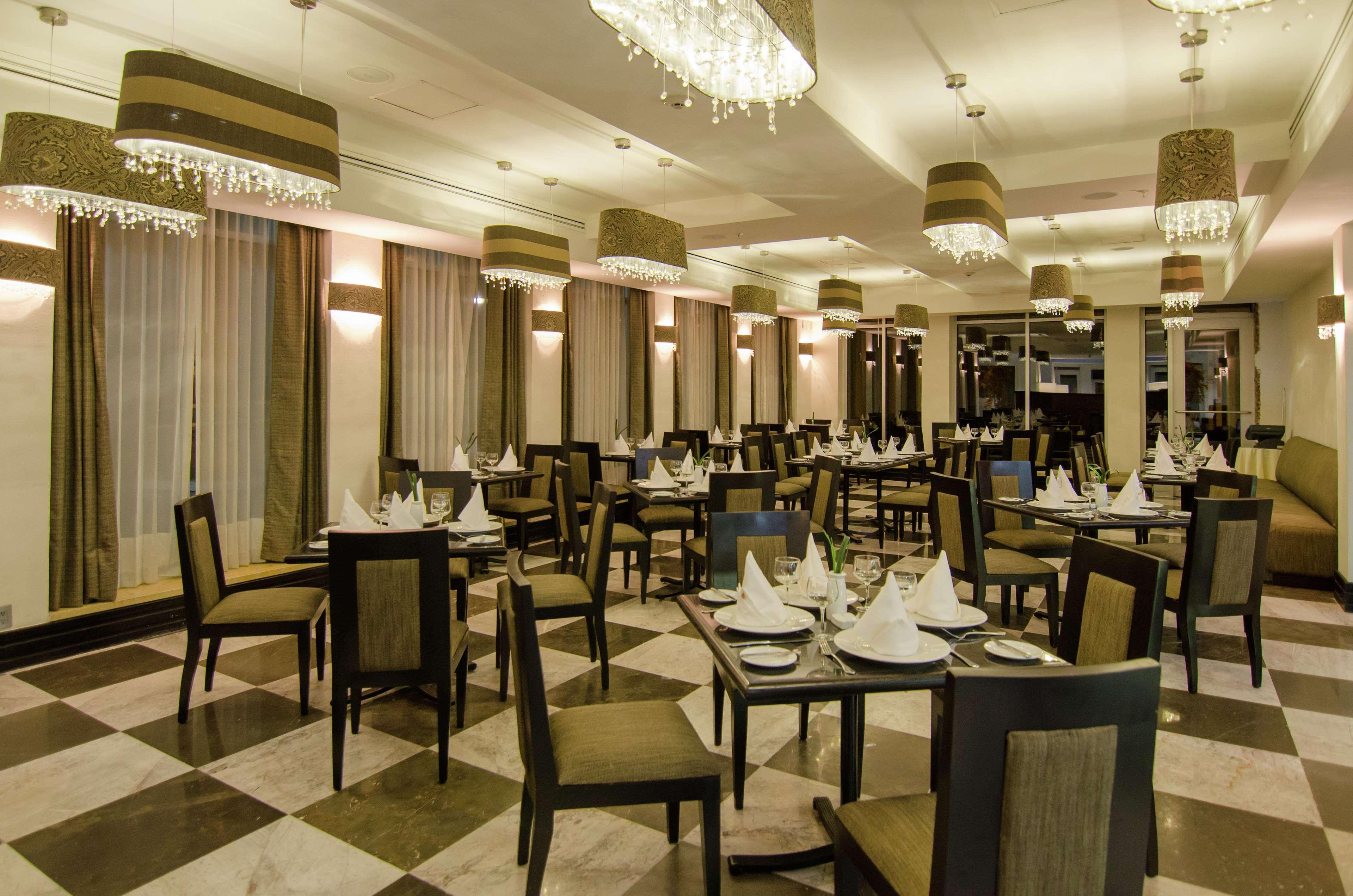 Hilton Garden Inn Tuxtla Gutierrez Ngoại thất bức ảnh