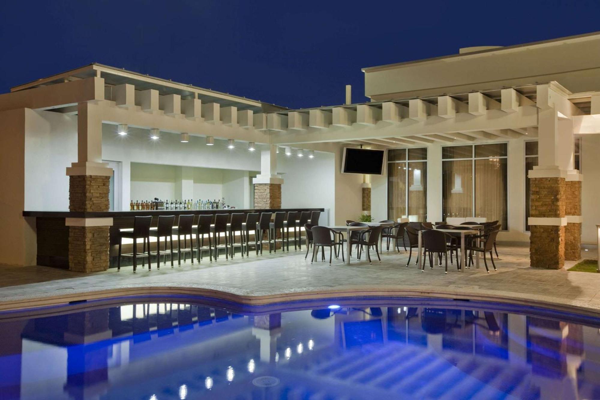 Hilton Garden Inn Tuxtla Gutierrez Ngoại thất bức ảnh