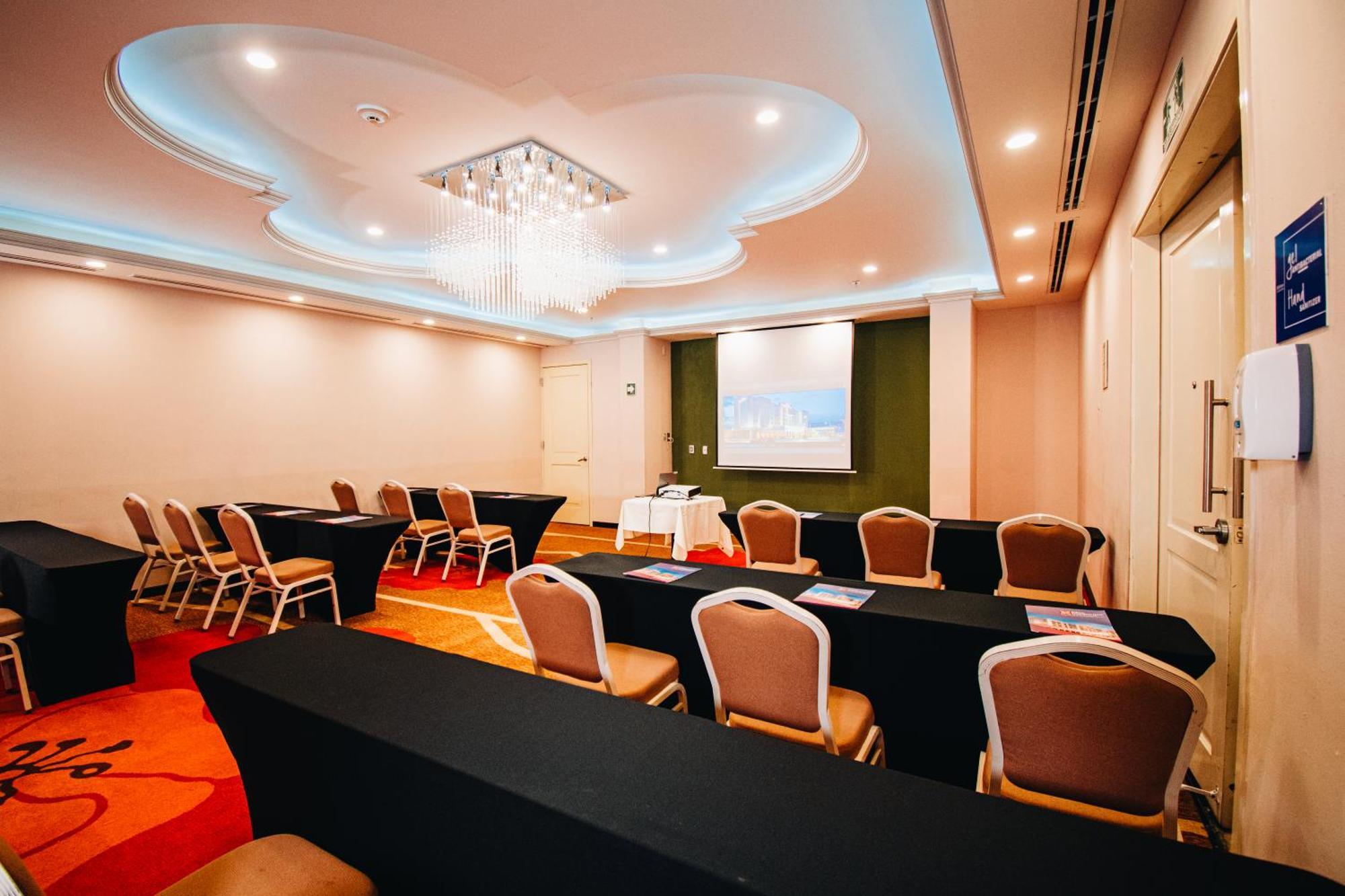 Hilton Garden Inn Tuxtla Gutierrez Ngoại thất bức ảnh